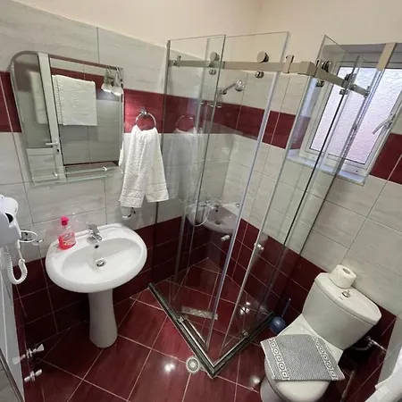 Relax Apts Saranda Exterior photo