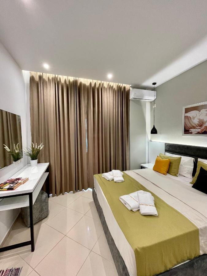 Relax Apts Апартаменти