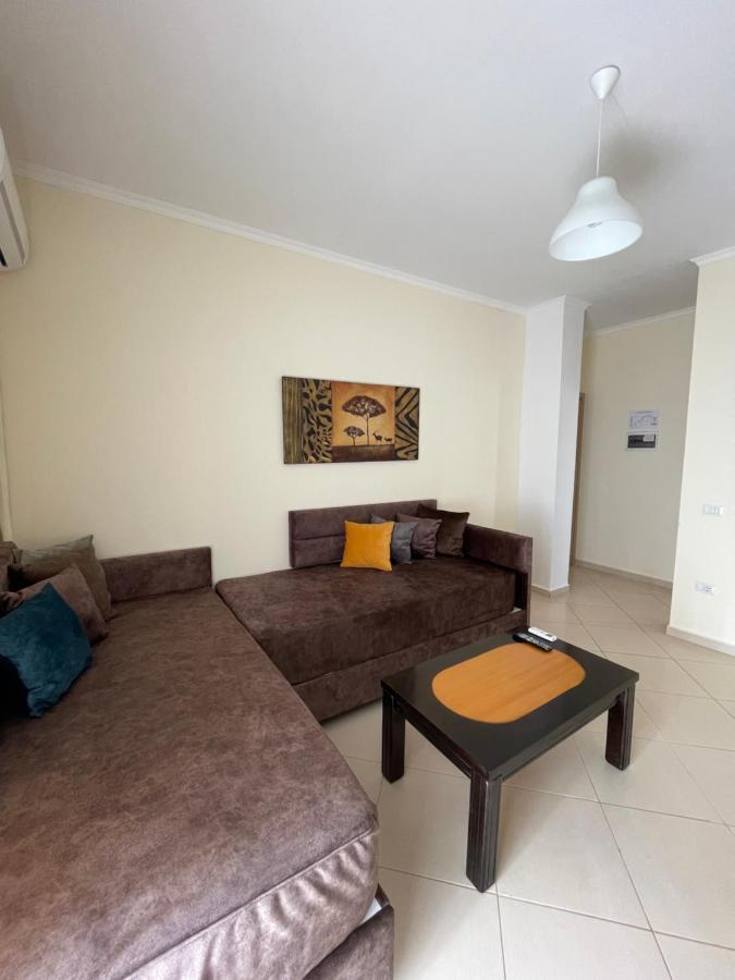 Relax Apts Апартаменти