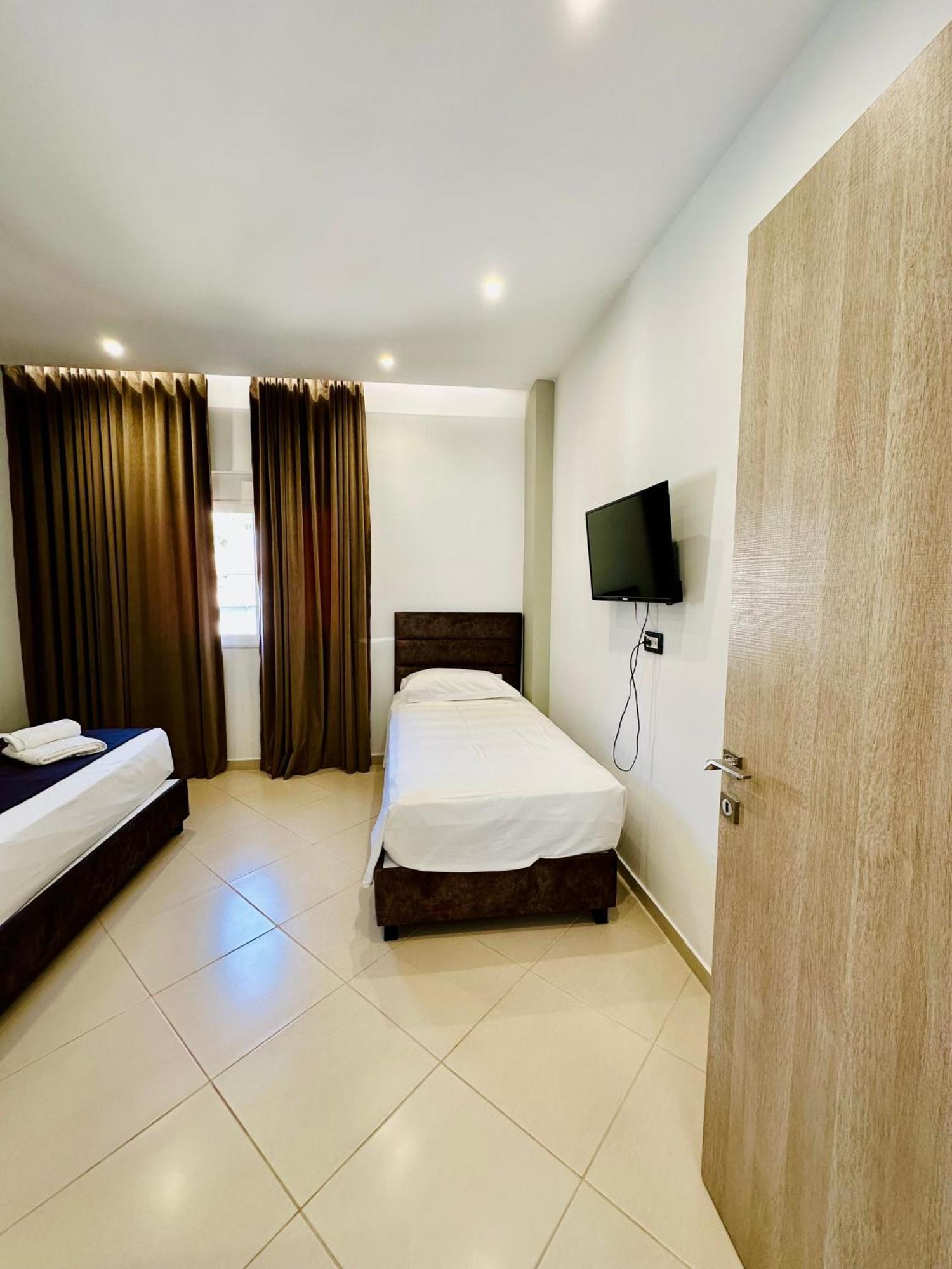 Relax Apts Апартаменти